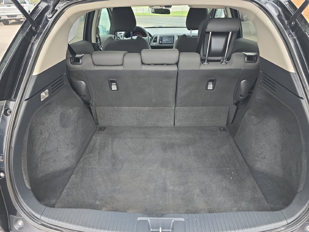 Used 2021 Honda HR-V EX image 12