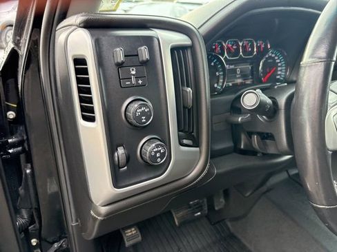 Certified 2018 GMC Sierra 1500 SLT image 26