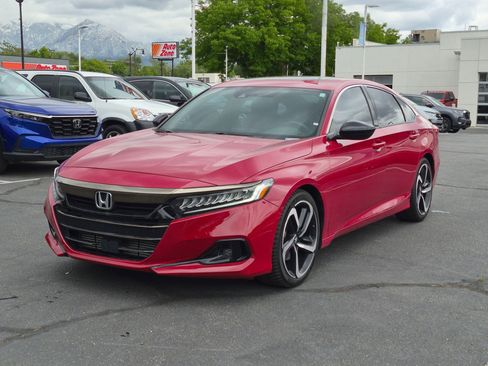 Used 2022 Honda Accord Sport image 10