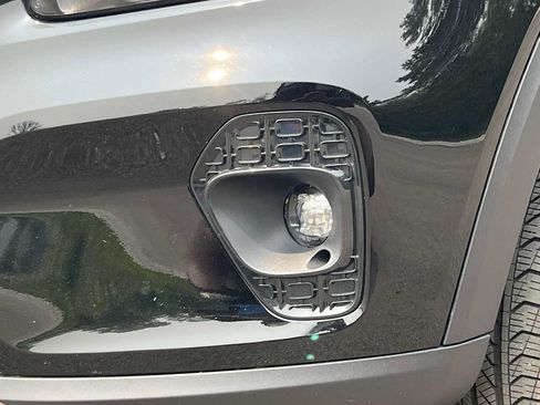 Used 2026 Mercedes-Benz GLB 250 4MATIC image 22
