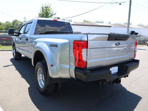Used 2022 Ford F350 XL AWD/4WD image 3