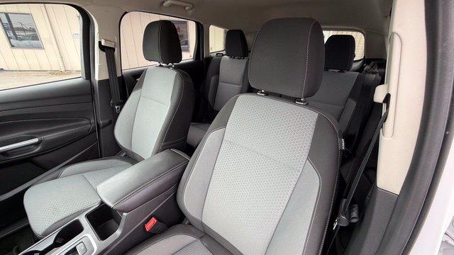 Used 2017 Ford Escape SE AWD/4WD image 14