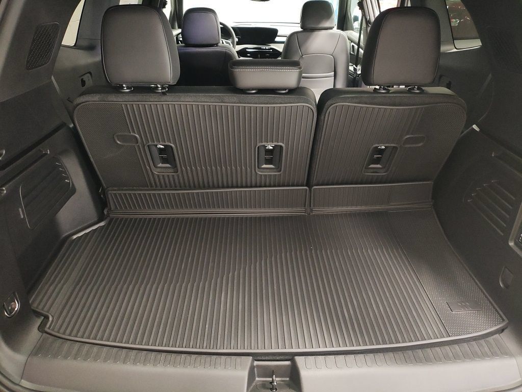 New 2026 Buick Enclave Preferred w/ Power Package FWD image 15