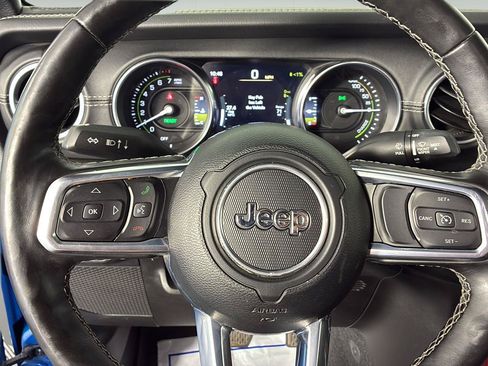 Used 2021 Jeep Wrangler Unlimited Rubicon 4xe w/ Cold Weather Group AWD/4WD image 44