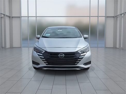 New 2025 Nissan Versa SV w/ Trunk Package image 3