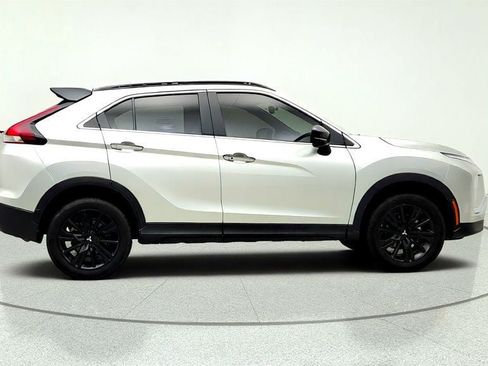 Used 2025 Mitsubishi Eclipse Cross AWD image 4