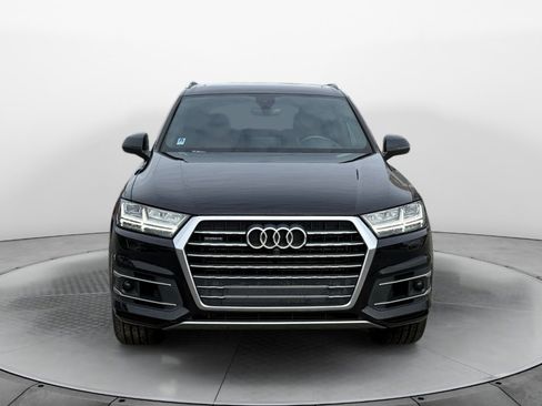 Used 2018 Audi Q7 3.0T Prestige w/ Prestige Package image 2