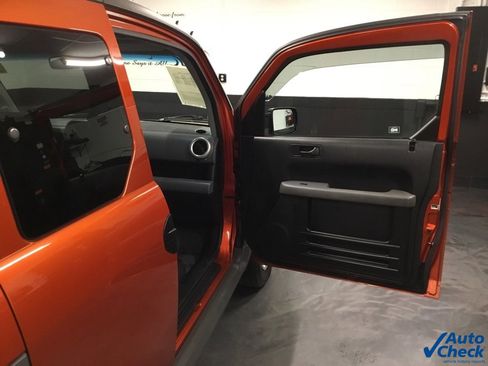 Used 2005 Honda Element LX image 34