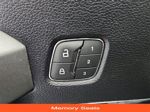 Used 2018 Ford F150 Platinum w/ Technology Package image 32