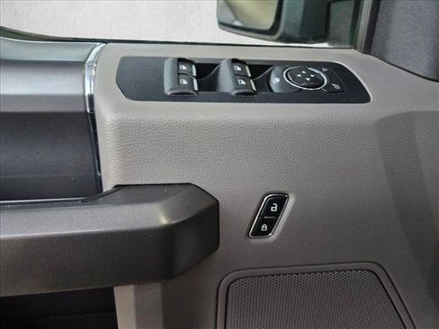 Used 2016 Ford F150 XLT w/ Equipment Group 302A Luxury RWD image 22