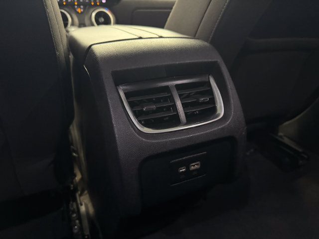 Used 2019 Chevrolet Blazer LT FWD image 42