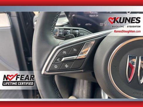 Used 2025 Buick Enclave Avenir w/ Trailering Package, 5000 lbs. image 27