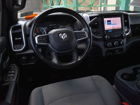 Certified 2024 RAM 2500 Big Horn AWD/4WD image 17