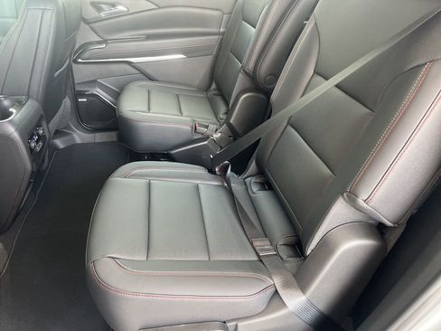 New 2026 Chevrolet Traverse Z71 w/ Enhanced Driving Package image 17