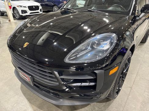 Used 2021 Porsche Macan image 31