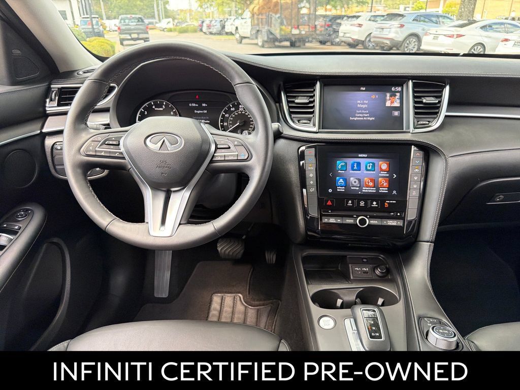Certified 2023 INFINITI QX50 Pure FWD image 19