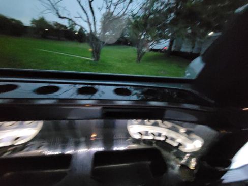 Used 2013 Lincoln MKT AWD image 59