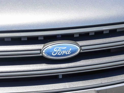 Used 2017 Ford Escape S FWD image 13