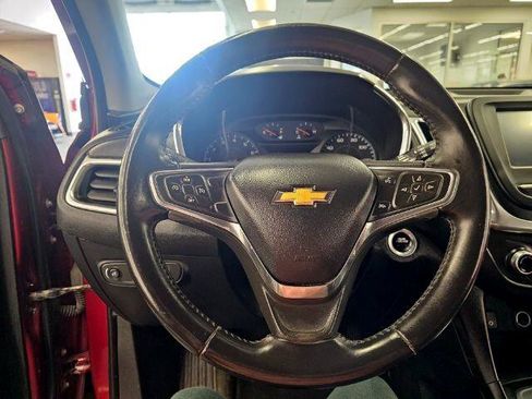 Used 2018 Chevrolet Equinox LT image 14