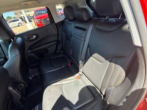 Used 2018 Jeep Compass Limited w/ Navigation Group AWD/4WD image 46