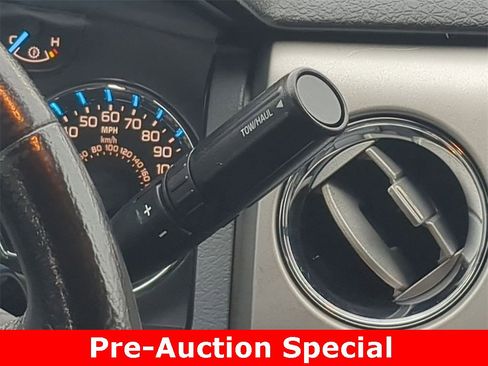 Used 2011 Ford F150 XLT w/ XLT Convenience Pkg image 16