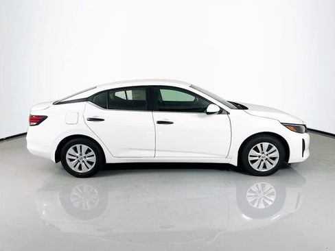 New 2025 Nissan Sentra S image 8