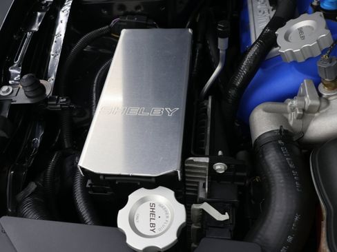 Used 2011 Ford Mustang Shelby GT500 w/ SVT Performance Pkg RWD image 22