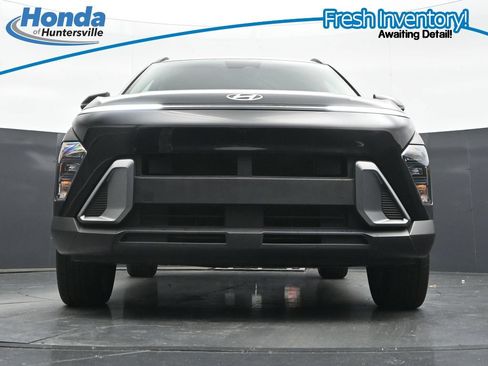 Used 2025 Hyundai Kona SEL AWD/4WD image 28