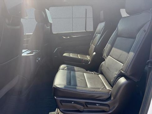 Used 2023 GMC Yukon XL Denali w/ Denali Reserve Package AWD/4WD image 47