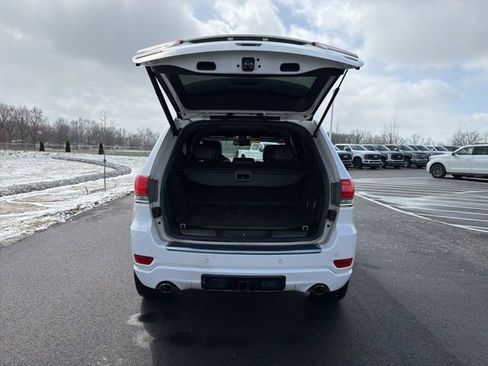 Used 2014 Jeep Grand Cherokee Overland w/ Advanced Technology Group image 11