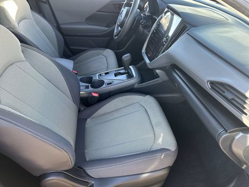 Used 2024 Subaru Crosstrek 2.0i Premium AWD/4WD image 9