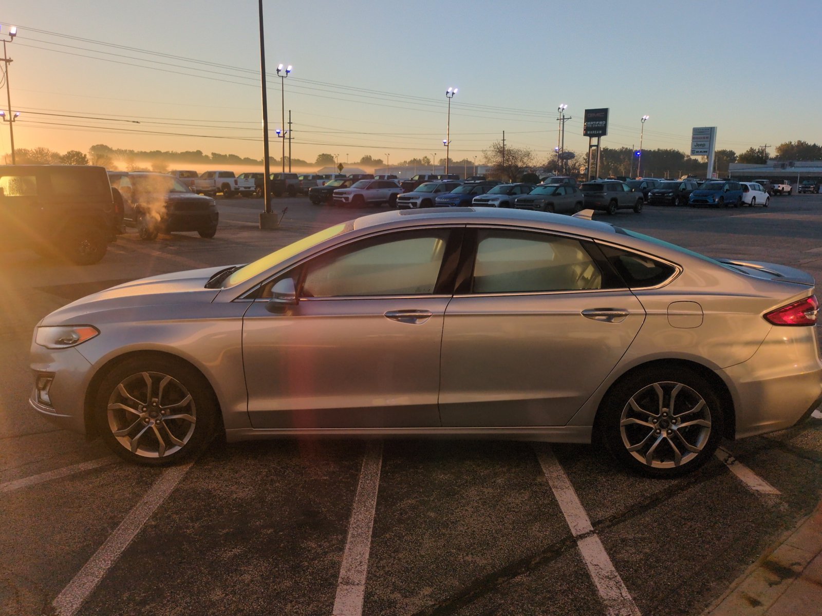 Used 2020 Ford Fusion Titanium FWD image 8