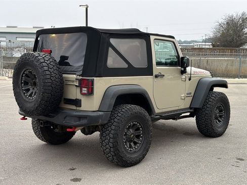 Used 2017 Jeep Wrangler Rubicon image 6