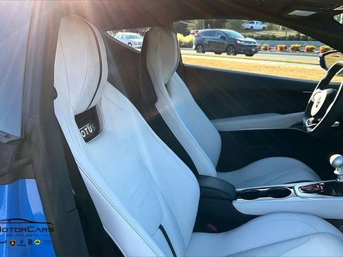 Used 2025 Lotus Emira image 9