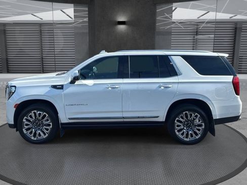 Used 2023 GMC Yukon Denali Ultimate AWD/4WD image 8