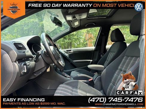 Used 2011 Volkswagen GTI 4-Door FWD image 18