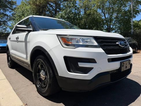 Used 2018 Ford Explorer 4WD Police Interceptor image 4