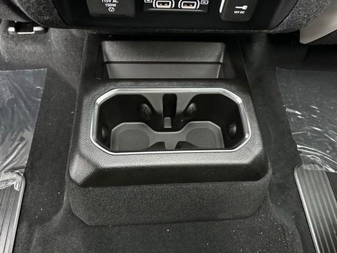 New 2025 Jeep Wagoneer L Series III w/ Quick Order Package 25C Super image 30