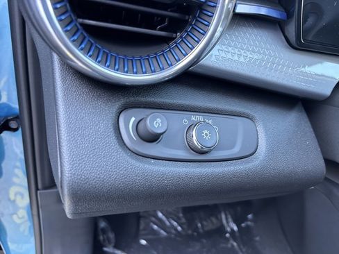 New 2026 Chevrolet Trax LT w/ Driver Confidence Package image 20