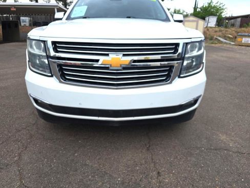 Used 2018 Chevrolet Suburban Premier image 27