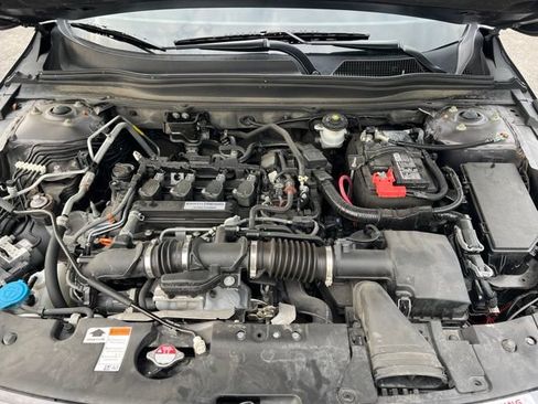 Used 2020 Honda Accord LX image 9