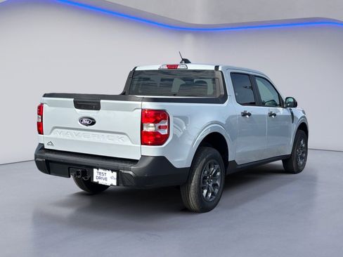New 2026 Ford Maverick XLT w/ XLT Luxury Package FWD image 10