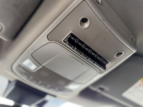 Used 2022 Ford F550 4x4 Crew Cab Super Duty image 45