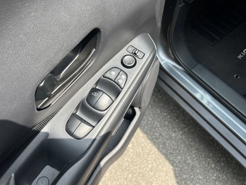 Used 2025 Nissan Kicks Play S FWD image 16