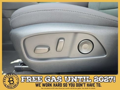 New 2026 GMC Terrain AT4 w/ Convenience Package III AWD/4WD image 17