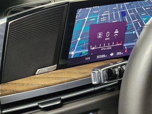 Used 2025 Cadillac Escalade ESV Sport Platinum AWD/4WD image 22