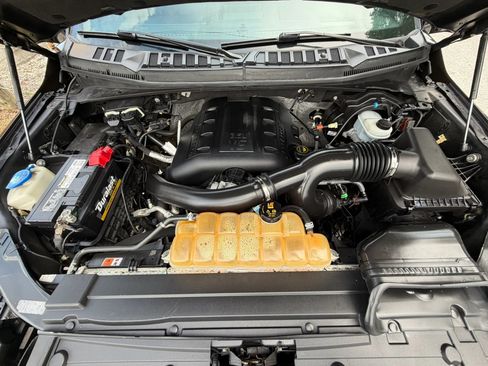 Used 2016 Ford F150 Lariat w/ Equipment Group 502A Luxury AWD/4WD image 35