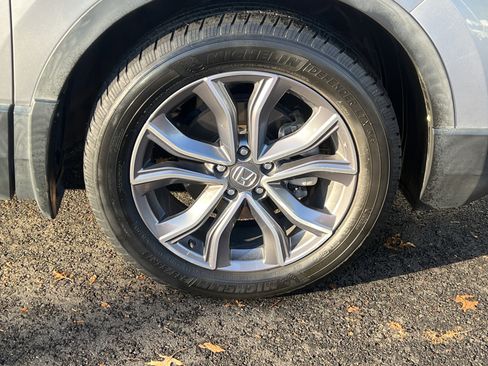 Used 2020 Honda CR-V Touring image 13