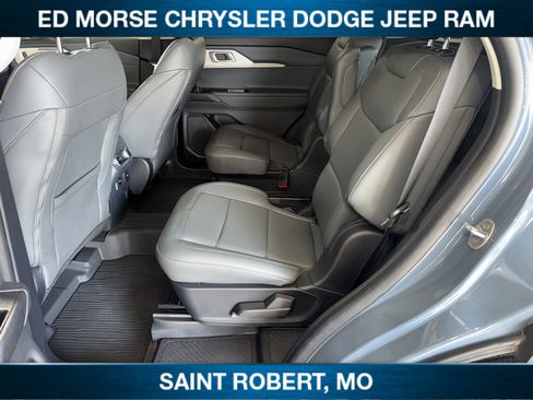 Used 2025 Ford Explorer Active w/ Active Comfort Package AWD/4WD image 30