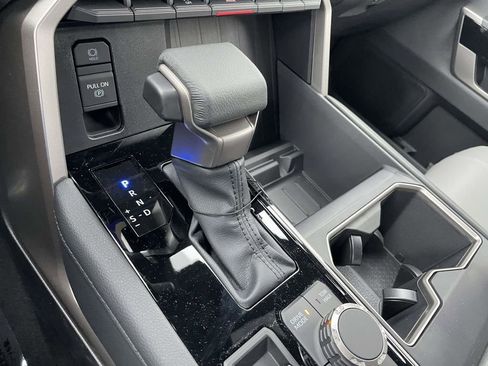 New 2026 Toyota Tundra Limited AWD/4WD image 42